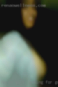 horny girl looking for guy or couples